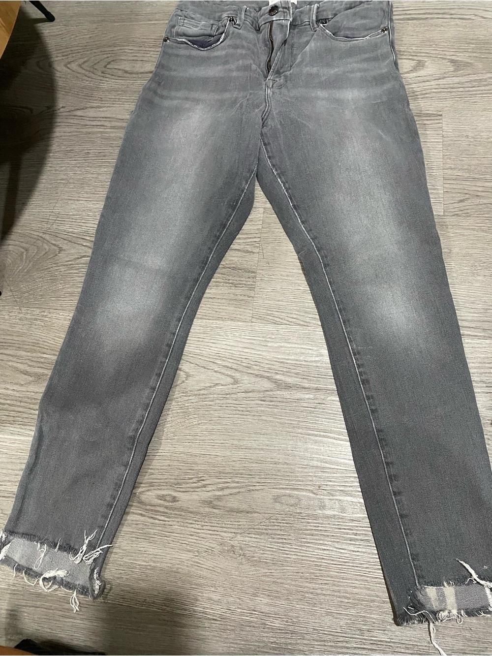 Good American Grey Washed Ankle Jeans with Distressed Hem